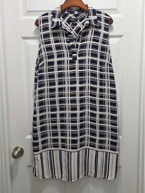 Lux II Sleeveless Plaid Collared Blouse Top Size 16